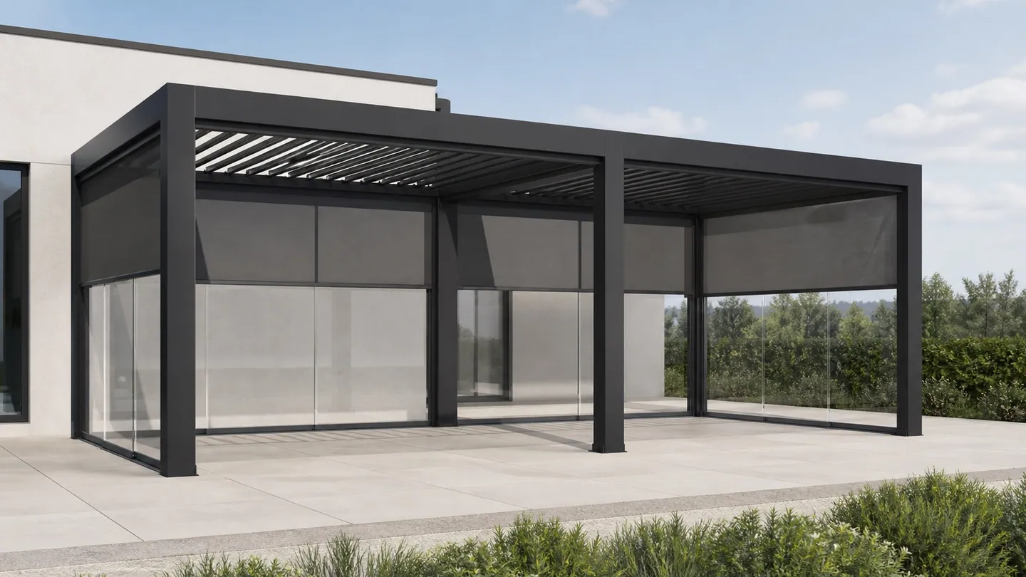 Pérgola antracita ilustrativa de dos módulos con zonas de lamas independientes, toldos verticales y laterales de cristal.